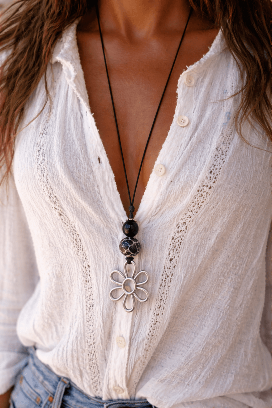 boho κολιέ λουλούδι με χάντρες και μακρύ κορδόνι